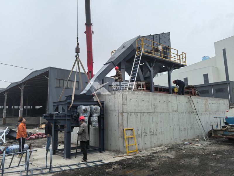 寧波慈溪瀝青銑刨料破碎篩分設備現(xiàn)場